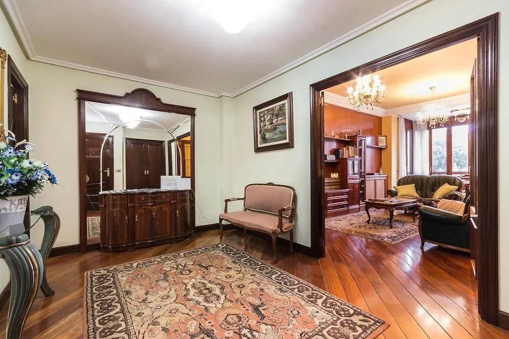 Piso Senorial En Corazon De Bilbao Apartamento